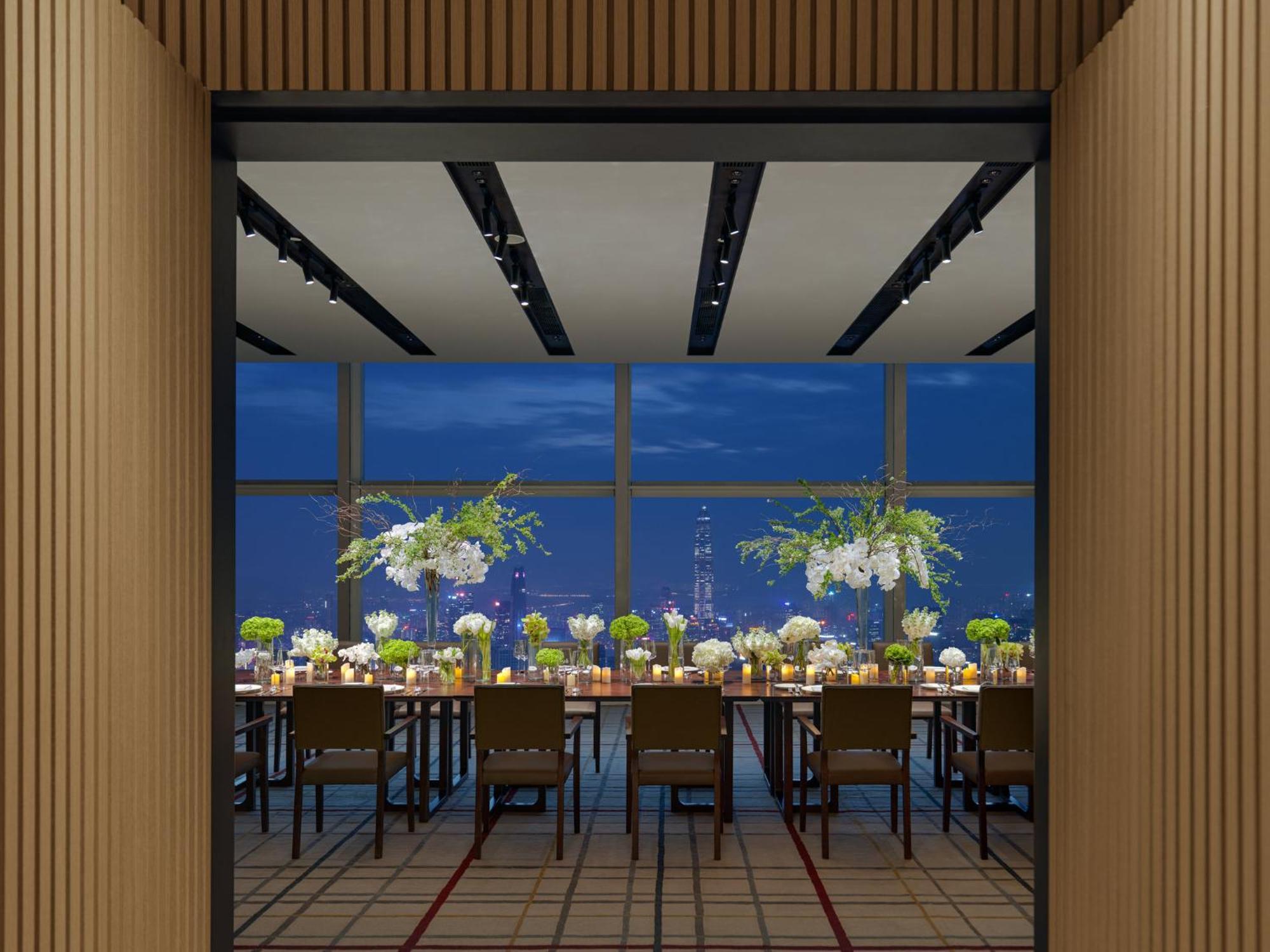 Отель Mandarin Oriental, Шэньчжэнь Экстерьер фото