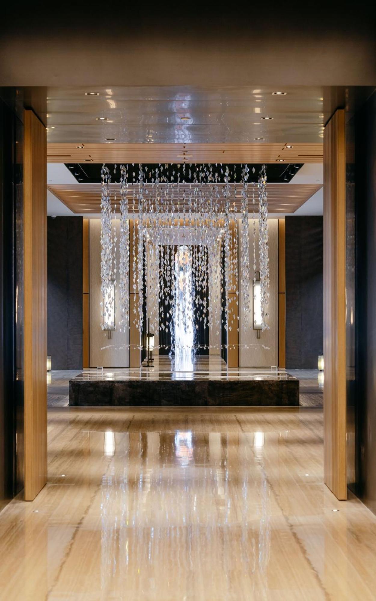 Отель Mandarin Oriental, Шэньчжэнь Экстерьер фото